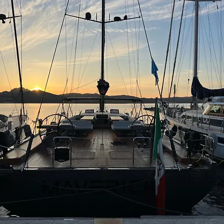 Bella Darsena Portorotondo 公寓